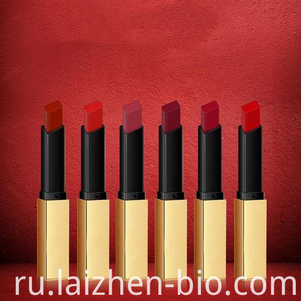 Матовая многоцветная помада Matte multi-color lipstick